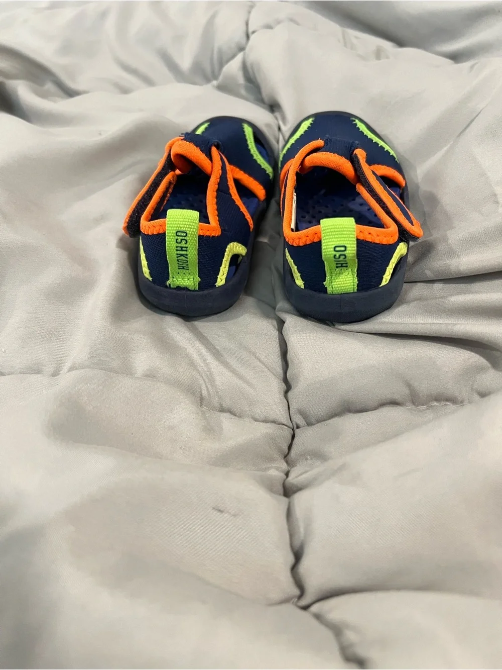 OshKosh Bgosh lightweight water